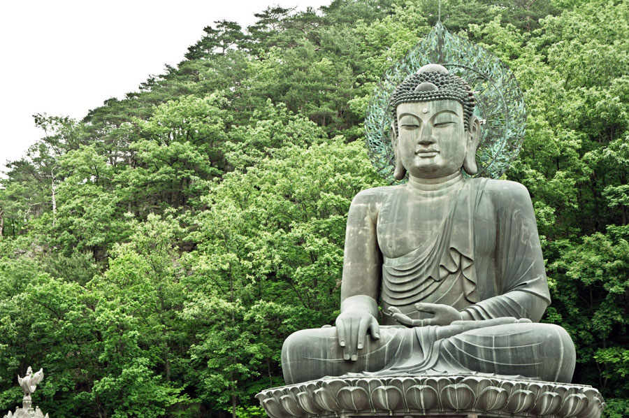 Daecheongbong and Sinheungsa and the Great Unification Buddha