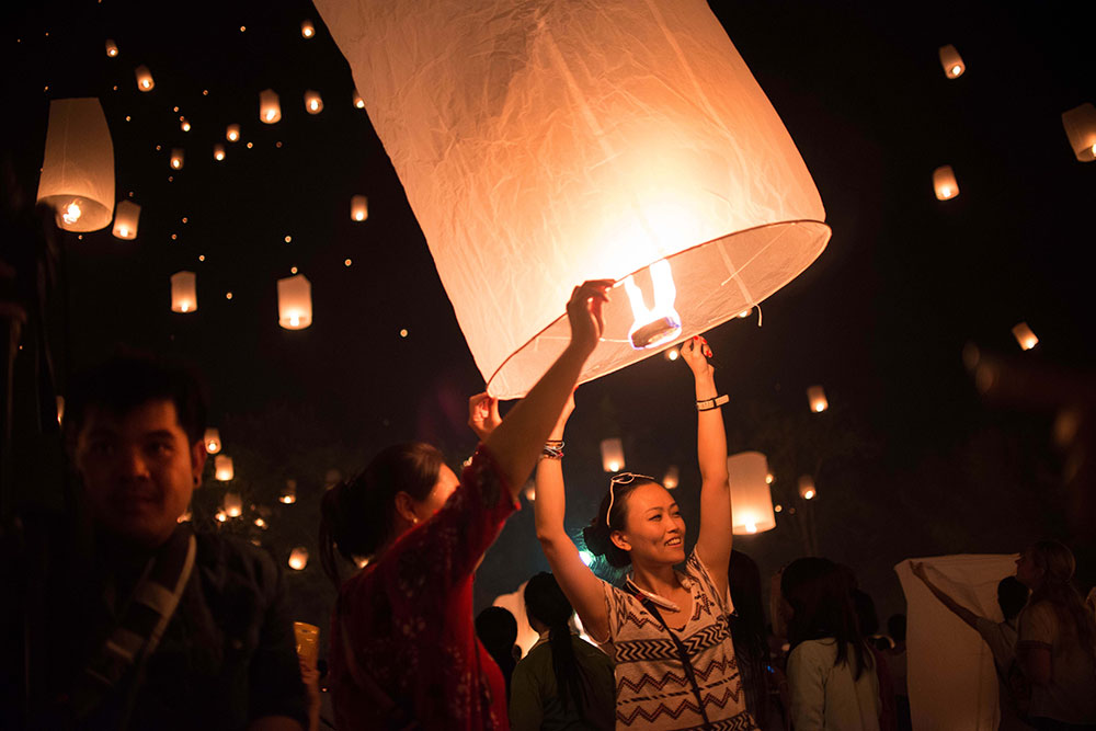Chiang Mai Travel Guide - Loi Kranthong Lanterns
