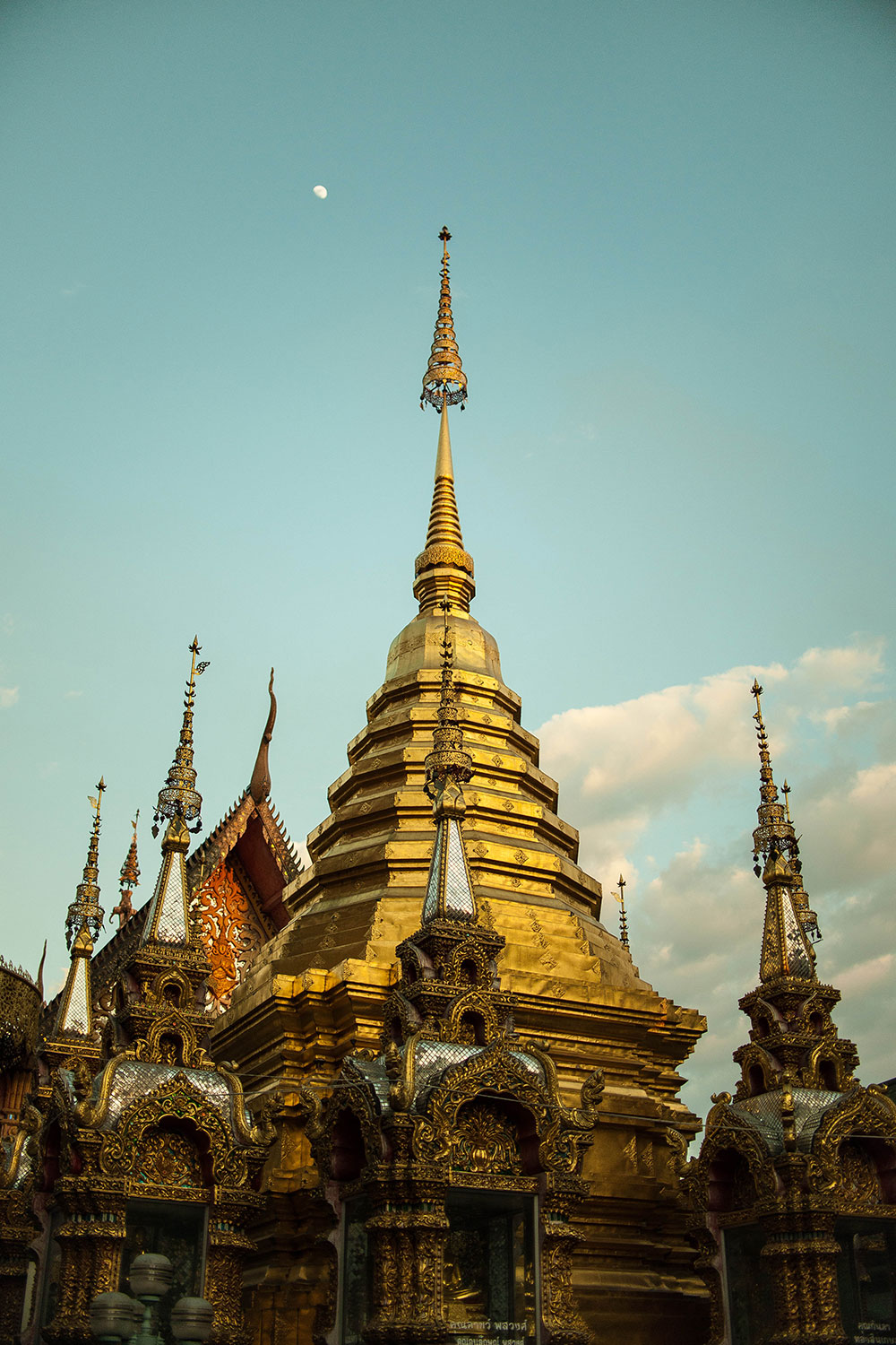 Chiang Mai Travel Guide - Wat