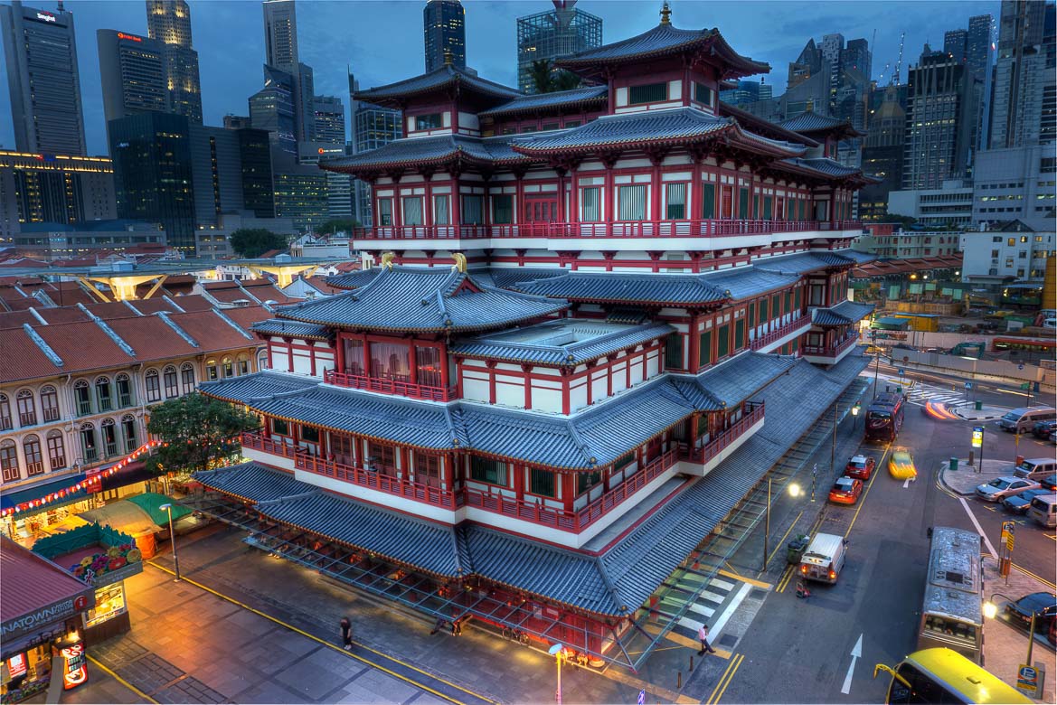 Singapore's Best Bars - Buddha Tooth Relic Temple & Museum