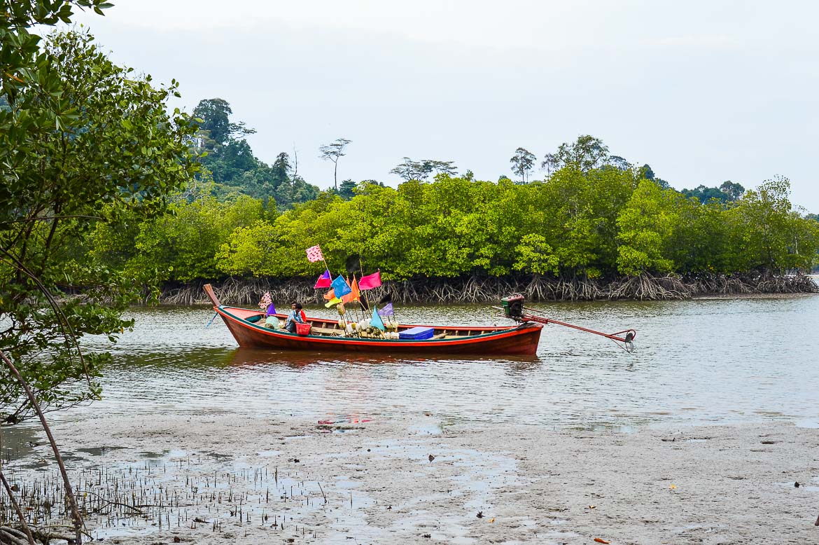 Koh Phayam Travel - boat
