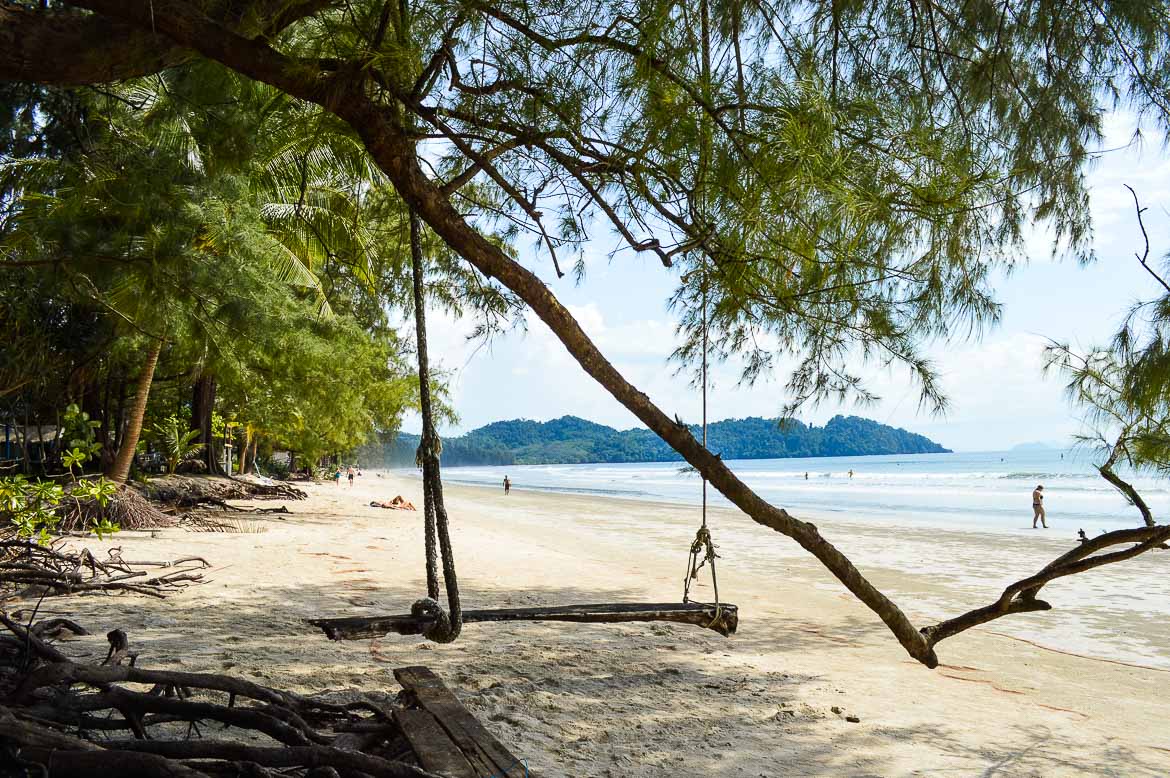 Koh Phayam Travel - beach swing