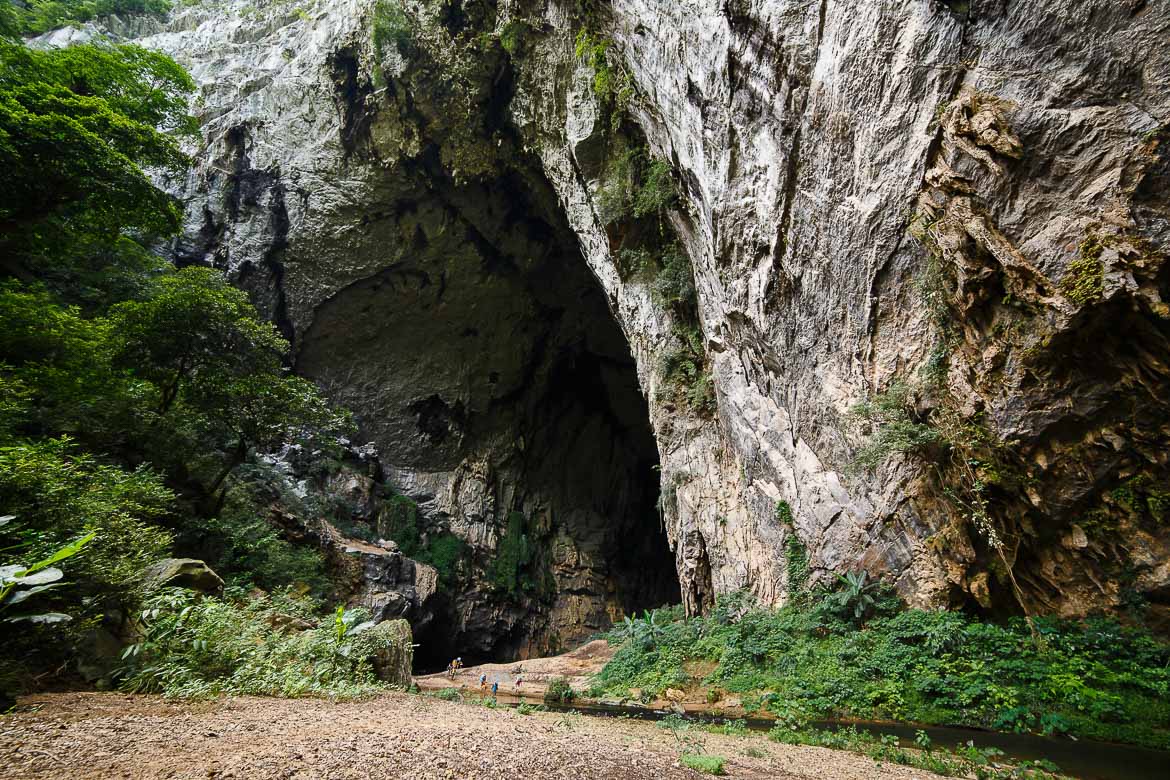 Phong Nha Travel Guide - cave