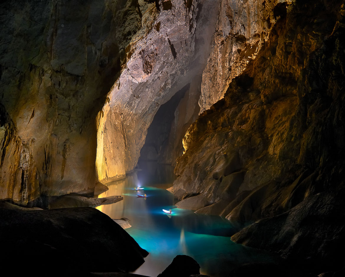 Hang En Cave Phong Nha Travel - cave pools