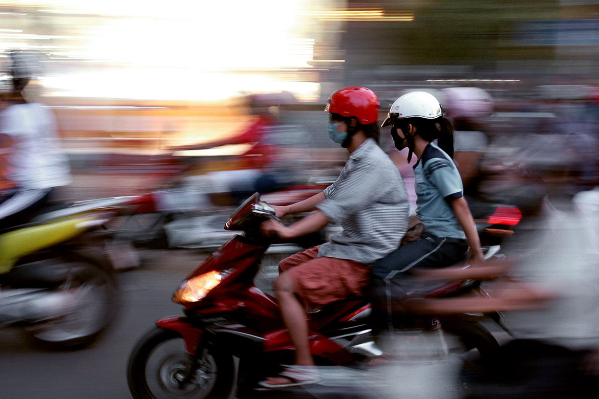 Vietnam Travel Guide - Scooters