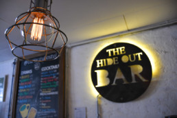 Curiocity Hostel Johannesburg Maboneng - The Hide Out Bar
